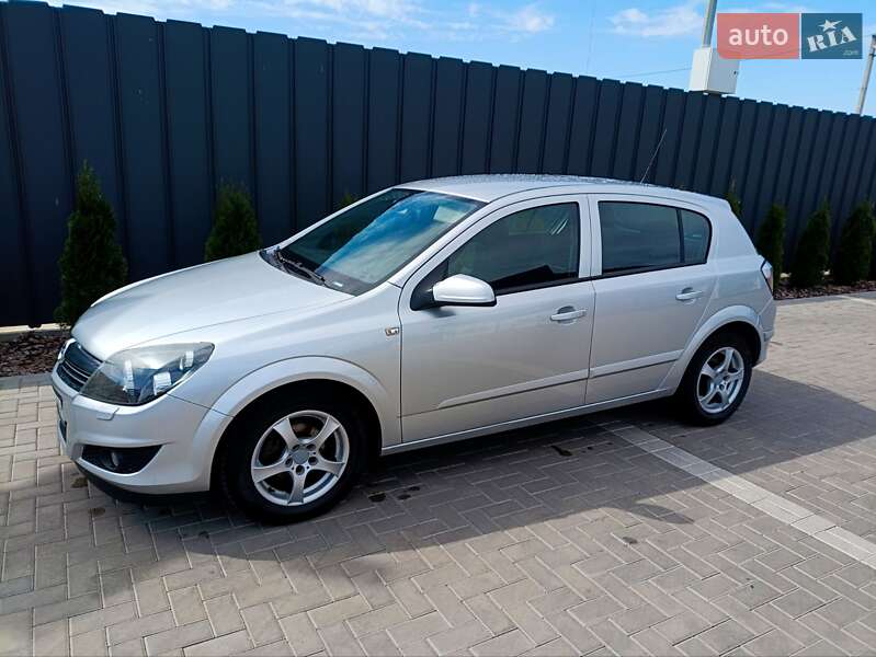 Opel Astra 2008