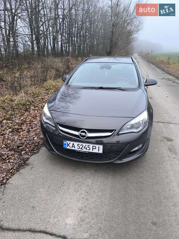 Opel Astra 2015