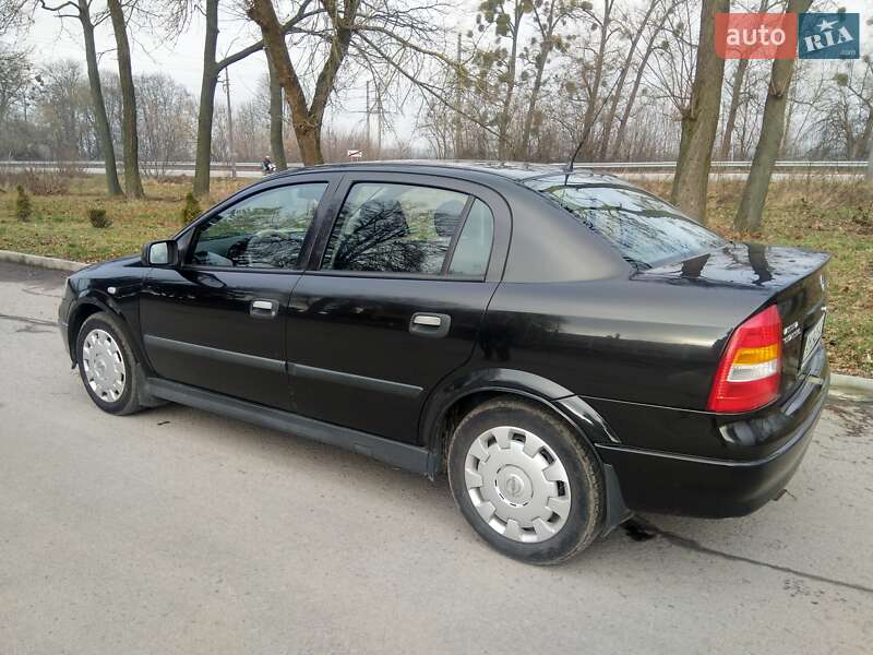 Opel Astra 2007