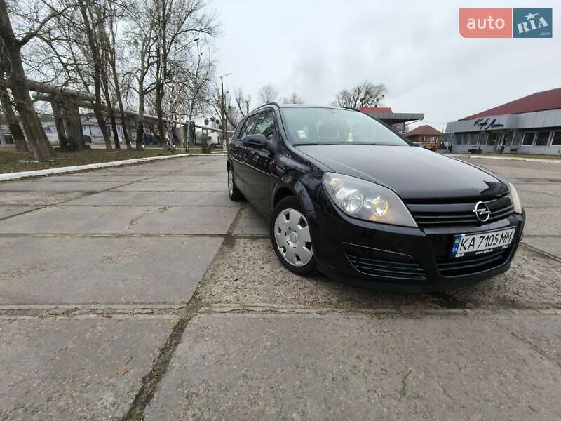 Універсал Opel Astra 2005 в Києві