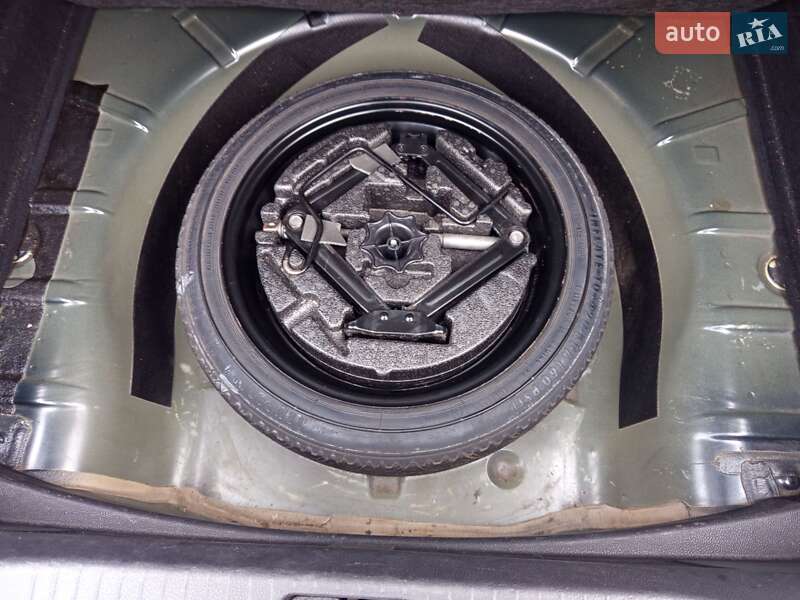 Седан Opel Astra 2015 в Житомире