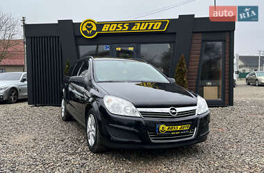 Універсал Opel Astra 2008 в Коломиї