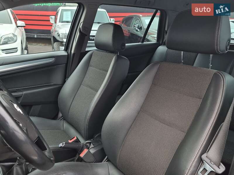 Універсал Opel Astra 2009 в Вінниці