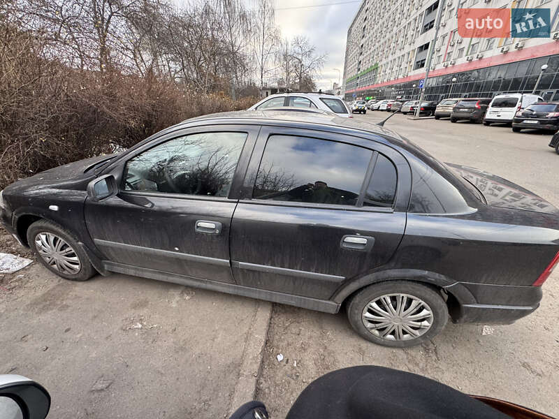 Седан Opel Astra 2007 в Киеве