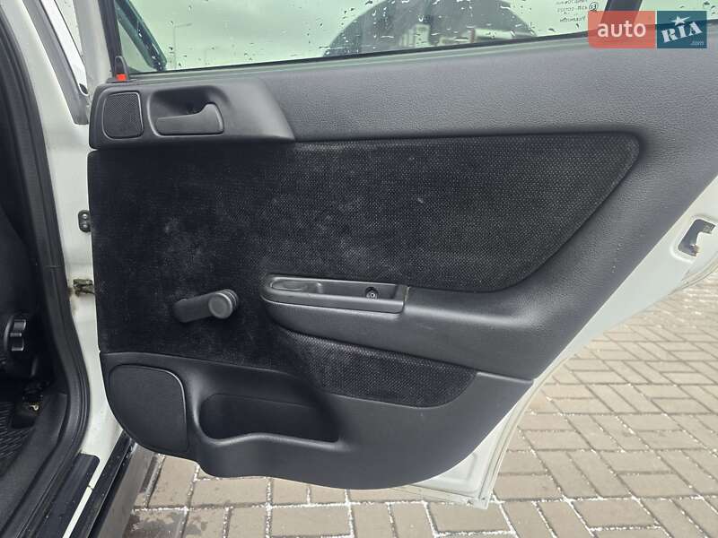 Хетчбек Opel Astra 2000 в Дніпрі фото 24 Хетчбек Opel Astra 2000 в Дніпрі