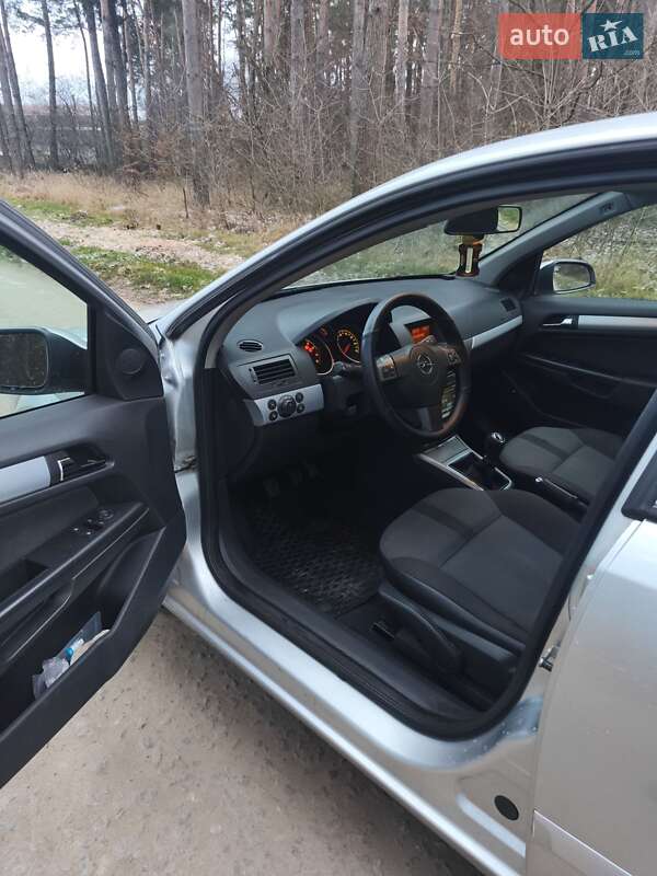 Хетчбек Opel Astra 2005 в Калинівці фото 11 Хетчбек Opel Astra 2005 в Калинівці