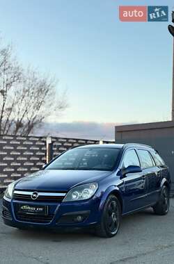 Универсал Opel Astra 2006 в Киеве