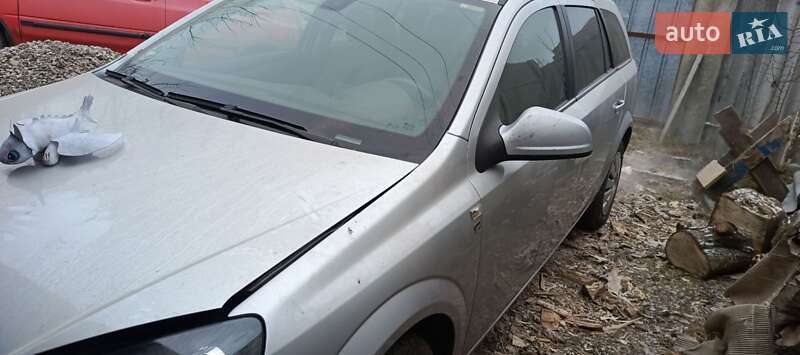 Универсал Opel Astra 2010 в Харькове фото 2 Универсал Opel Astra 2010 в Харькове