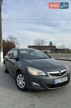 Універсал Opel Astra 2011 в Снятині