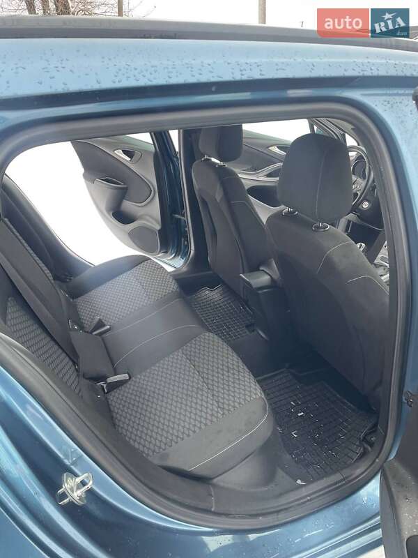 Универсал Opel Astra 2016 в Надворной фото 10 Универсал Opel Astra 2016 в Надворной