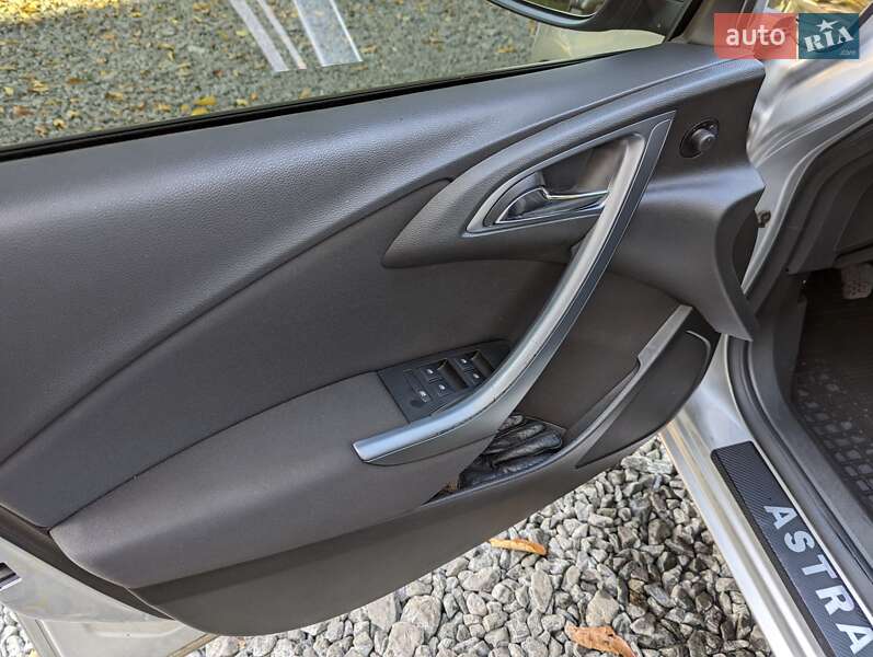 Универсал Opel Astra 2014 в Хмельницком фото 12 Универсал Opel Astra 2014 в Хмельницком