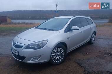 Універсал Opel Astra 2012 в Ямполі