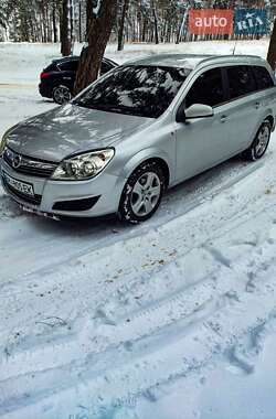 Універсал Opel Astra 2009 в Сумах