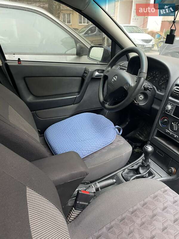 Хетчбек Opel Astra 2002 в Тернополі фото 6 Хетчбек Opel Astra 2002 в Тернополі