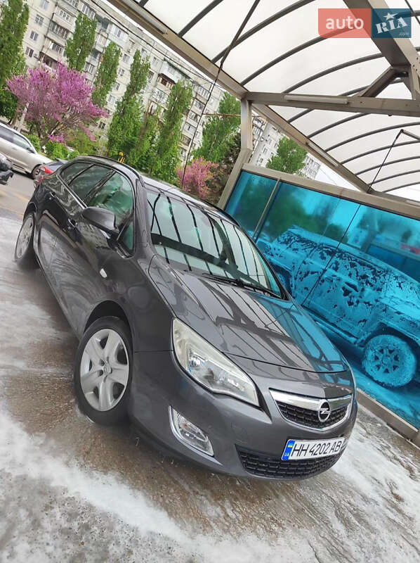 Універсал Opel Astra 2011 в Одесі фото Універсал Opel Astra 2011 в Одесі