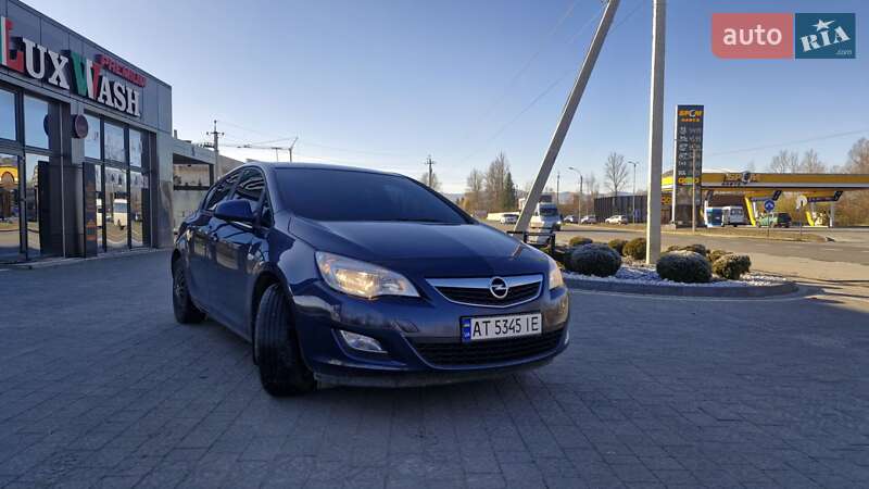 Opel Astra 2010
