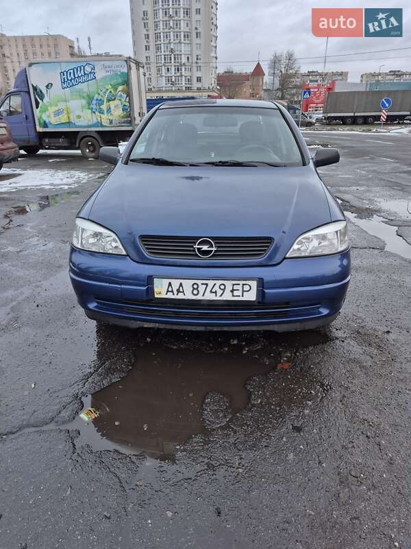 Opel Astra 2007