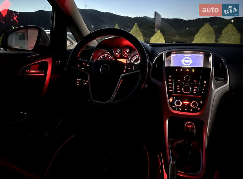 Универсал Opel Astra 2010 в Хусте фото 7 Универсал Opel Astra 2010 в Хусте