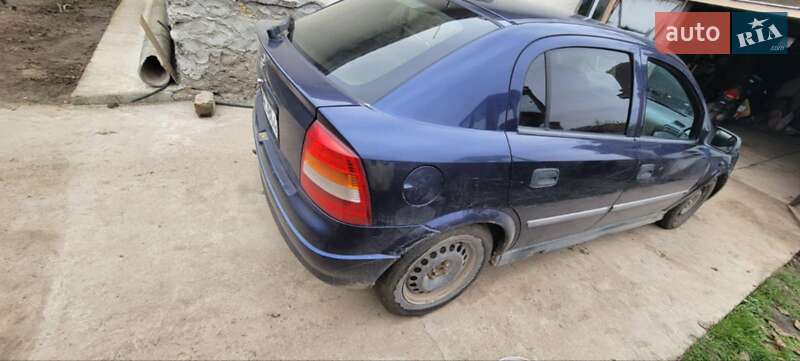 Седан Opel Astra 2000 в Одессе