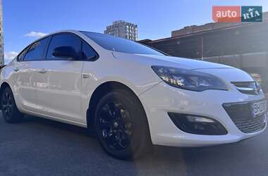 Седан Opel Astra 2017 в Одесі