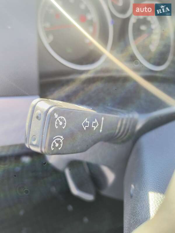 Универсал Opel Astra 2004 в Чернигове