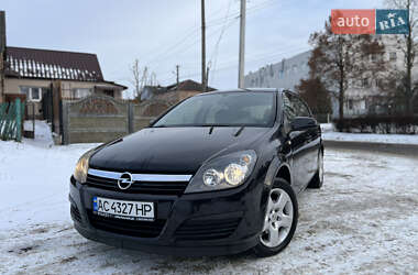 Хэтчбек Opel Astra 2005 в Луцке