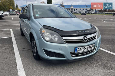 Хэтчбек Opel Astra 2009 в Житомире