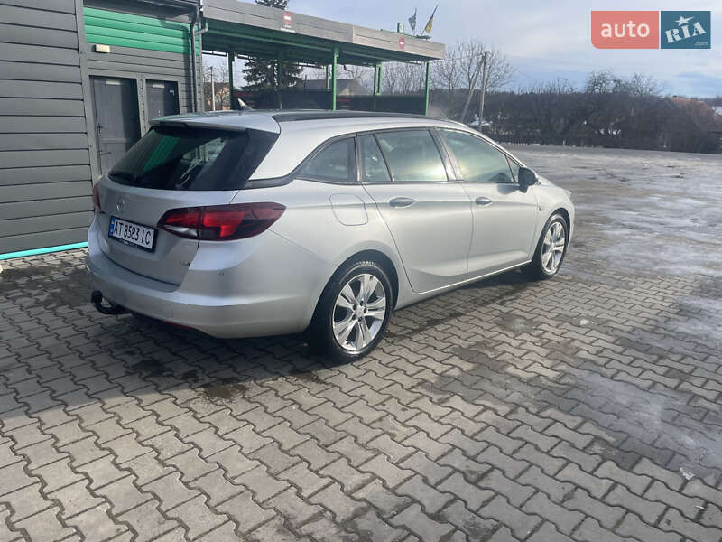 Универсал Opel Astra 2016 в Коломые