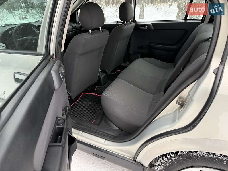 Седан Opel Astra 2007 в Ахтырке