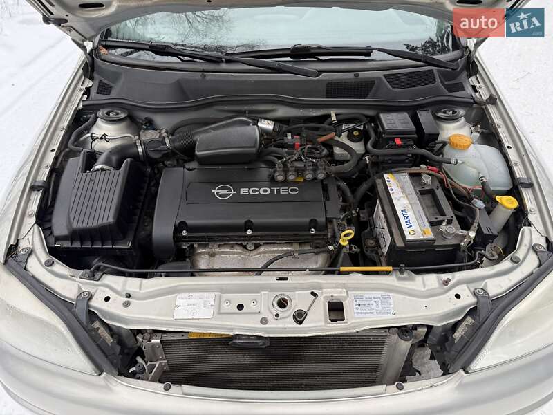 Седан Opel Astra 2007 в Ахтырке