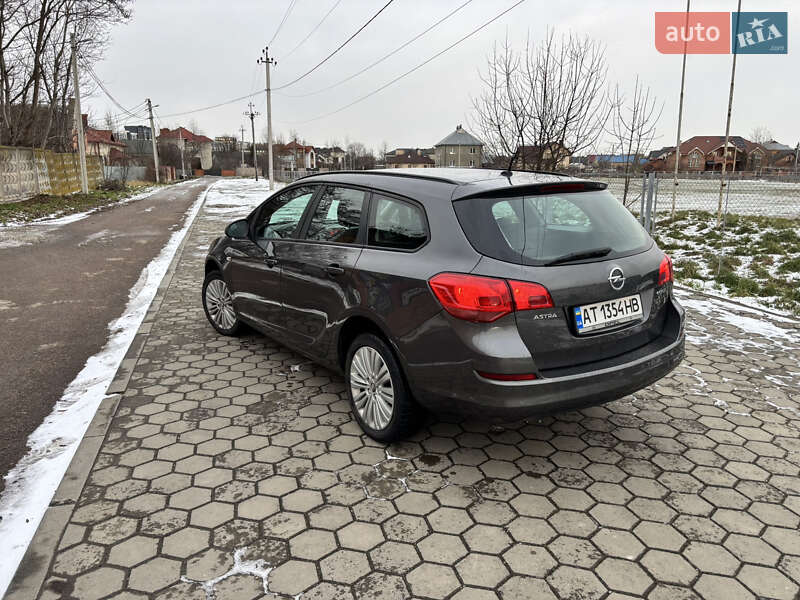 Универсал Opel Astra 2011 в Ивано-Франковске фото 3 Универсал Opel Astra 2011 в Ивано-Франковске