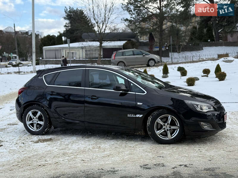 Хэтчбек Opel Astra 2011 в Львове фото 7 Хэтчбек Opel Astra 2011 в Львове