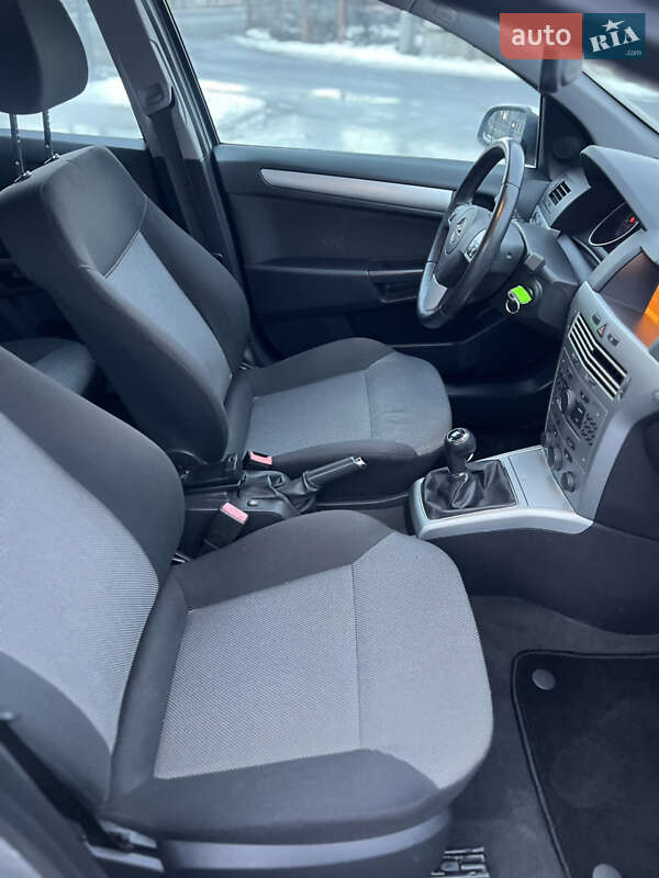 Универсал Opel Astra 2009 в Виннице фото 24 Универсал Opel Astra 2009 в Виннице