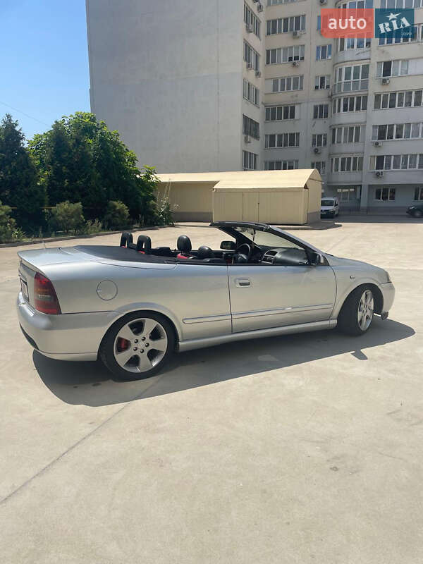 Кабриолет Opel Astra 2004 в Одессе фото 6 Кабриолет Opel Astra 2004 в Одессе