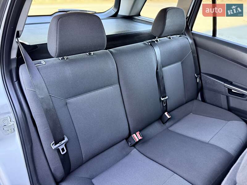 Универсал Opel Astra 2007 в Дрогобыче