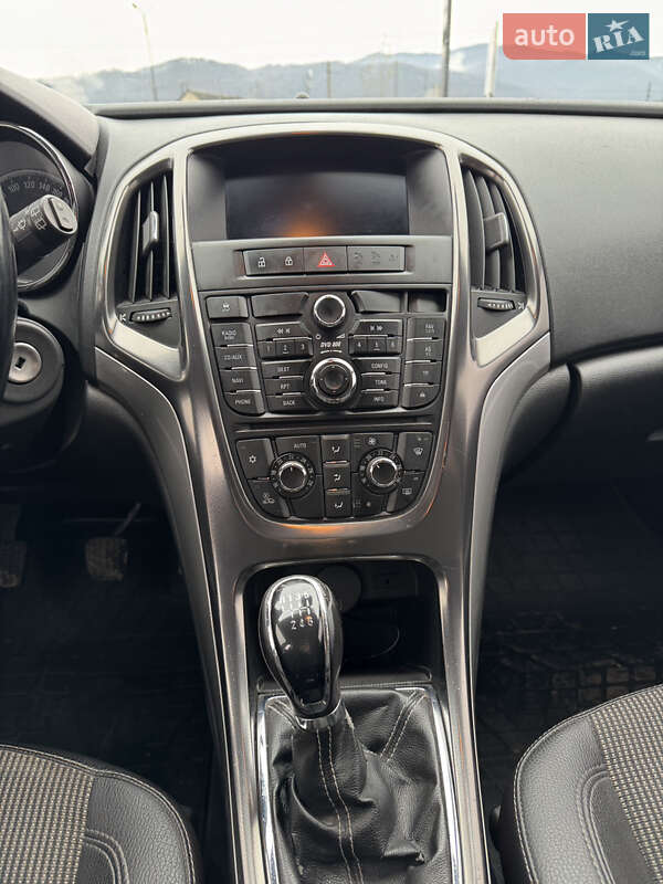 Хэтчбек Opel Astra 2010 в Хусте фото 15 Хэтчбек Opel Astra 2010 в Хусте