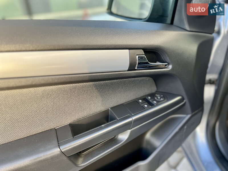 Хэтчбек Opel Astra 2005 в Ивано-Франковске