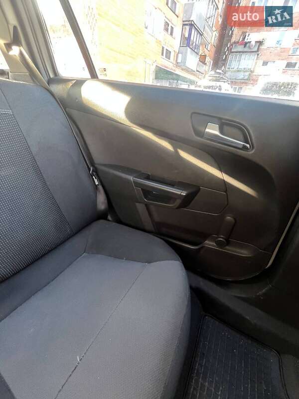 Универсал Opel Astra 2011 в Бучаче фото 9 Универсал Opel Astra 2011 в Бучаче