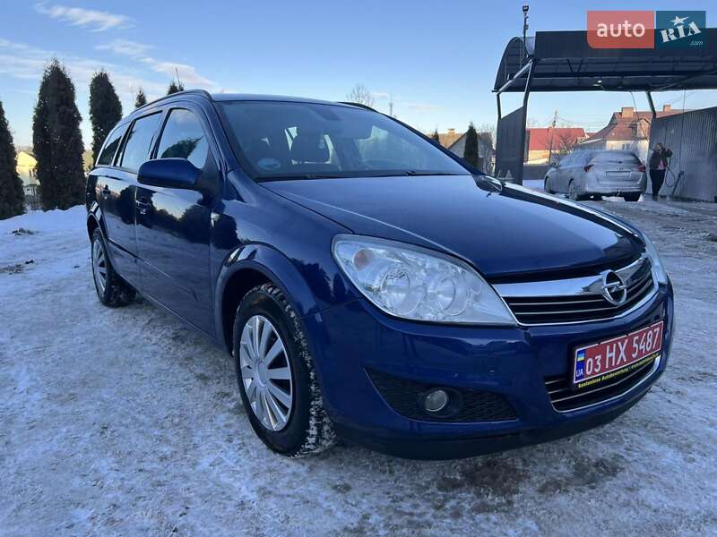 Універсал Opel Astra 2009 в Бучачі