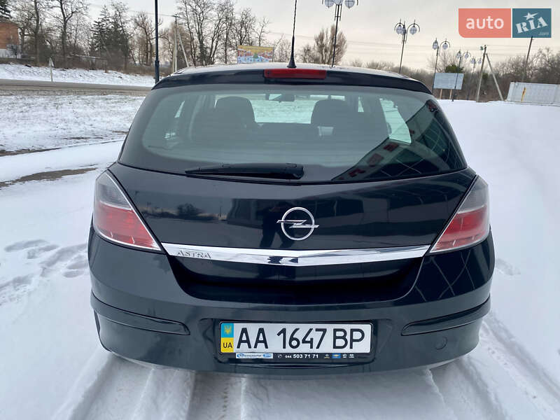 Хетчбек Opel Astra 2012 в Білій Церкві фото 22 Хетчбек Opel Astra 2012 в Білій Церкві