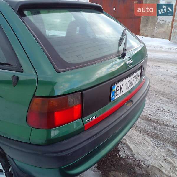 Хетчбек Opel Astra 1996 в Рівному фото 7 Хетчбек Opel Astra 1996 в Рівному