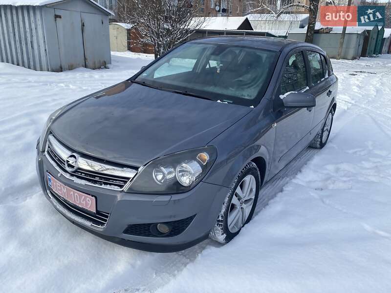 Хэтчбек Opel Astra 2007 в Тальном