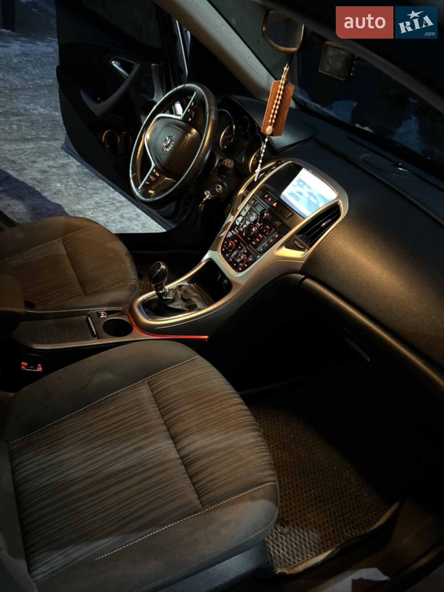2011 Opel Astra - мініатюра 5