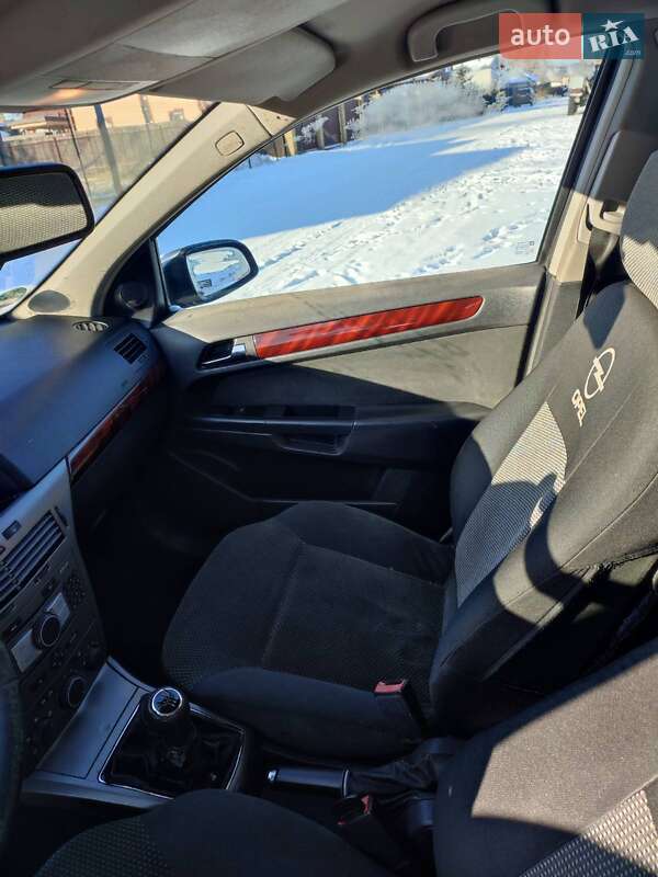 Універсал Opel Astra 2005 в Києві фото 5 Універсал Opel Astra 2005 в Києві