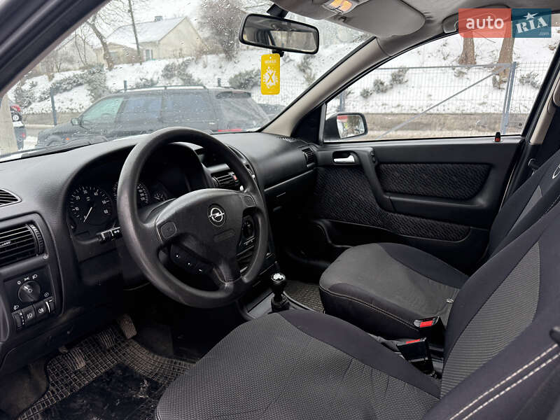 Універсал Opel Astra 2001 в Кременці