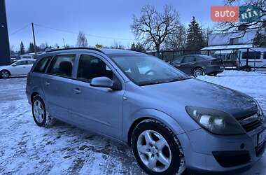 Універсал Opel Astra 2005 в Луцьку
