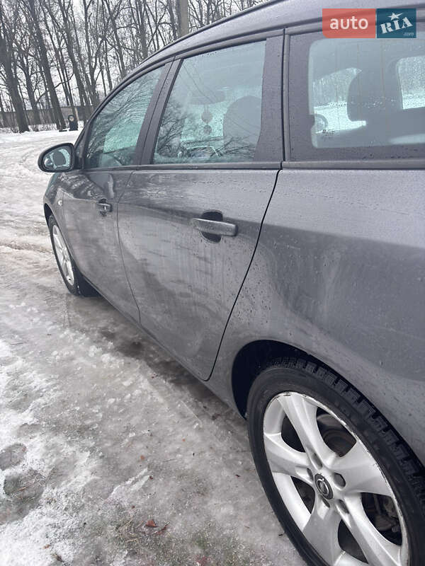 Універсал Opel Astra 2011 в Умані