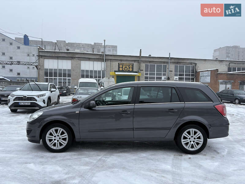 Універсал Opel Astra 2009 в Білій Церкві