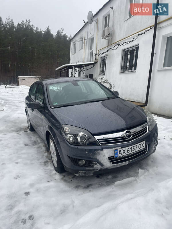 2008 Opel Astra, VIN W0L0AHL4882172186:plate — фото 1 (autoria)
