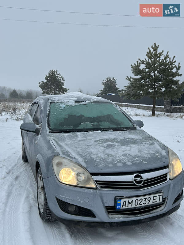 Opel Astra 2008